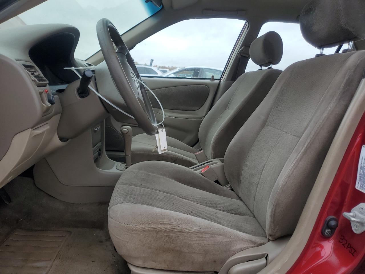 2001 TOYOTA COROLLA