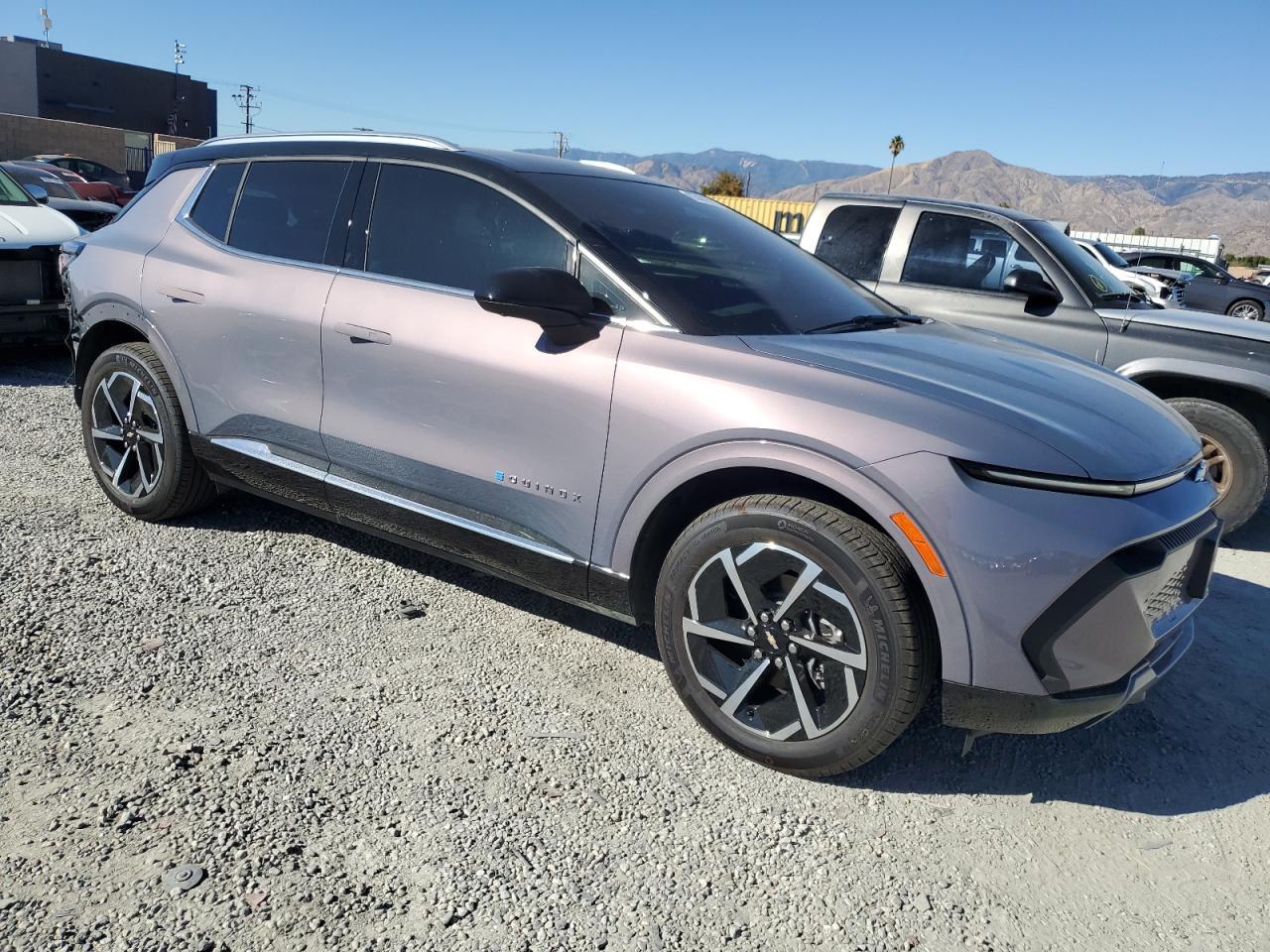 2025 CHEVROLET EQUINOX