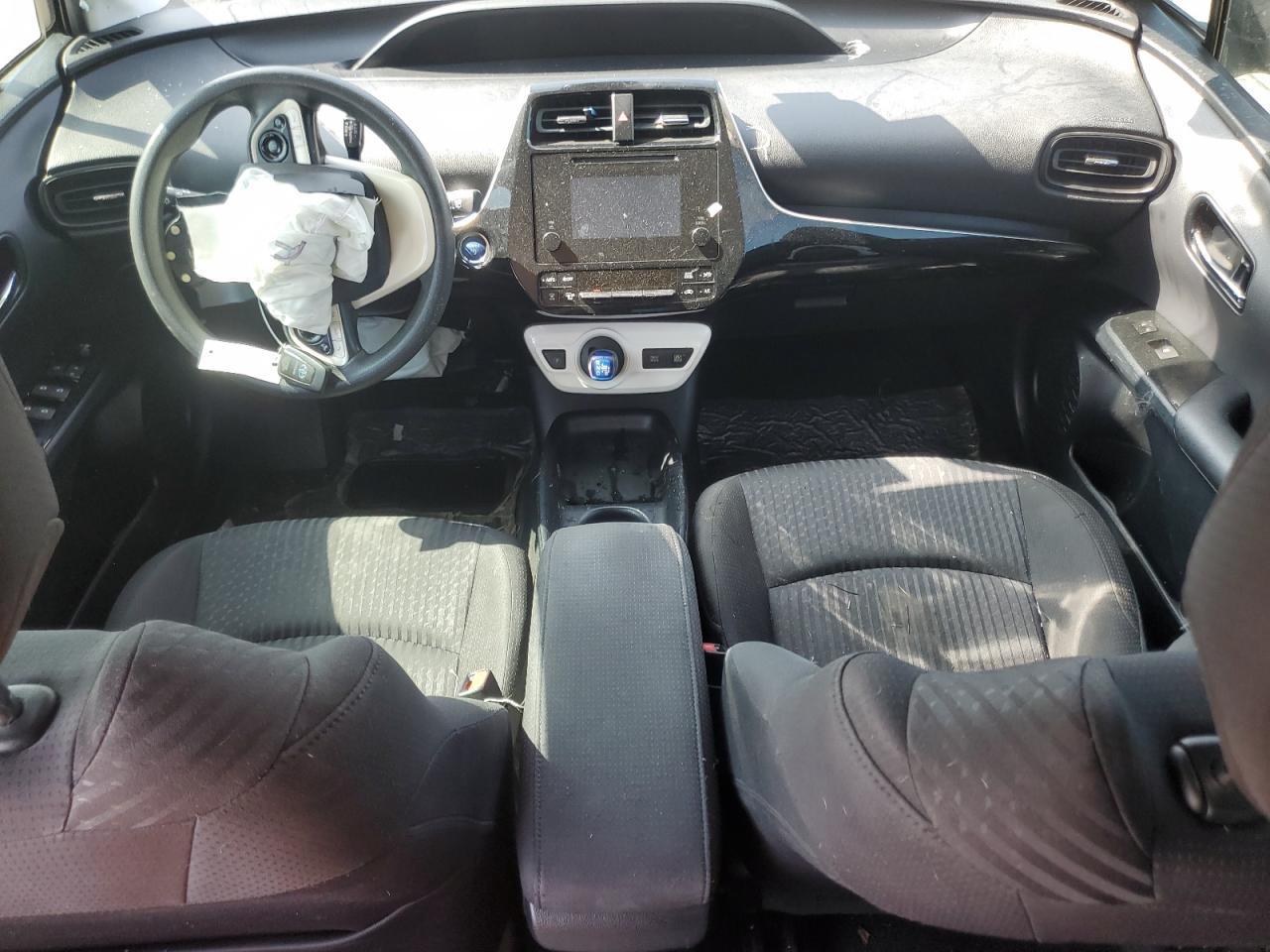 2017 TOYOTA PRIUS