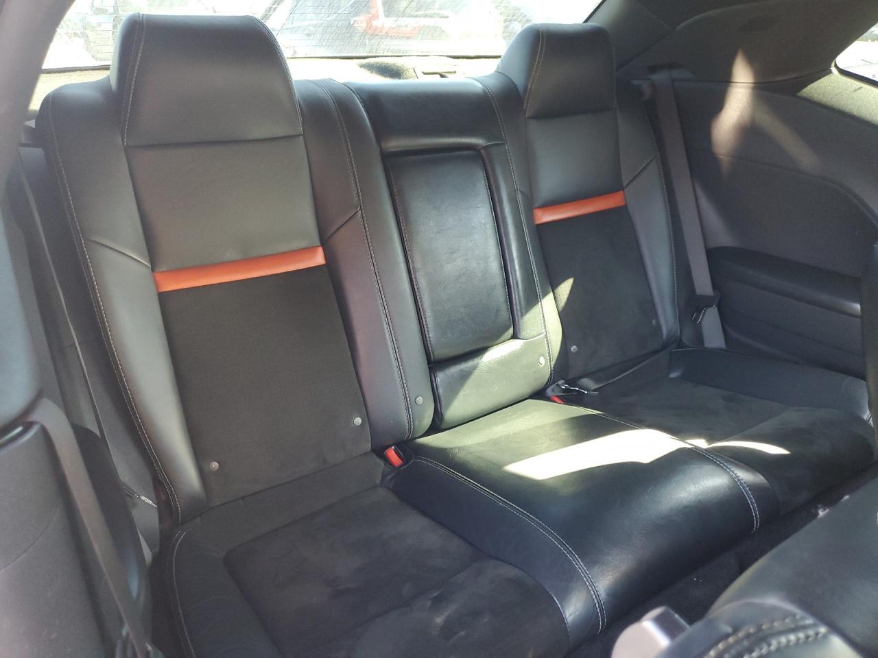 2008 DODGE Challenger