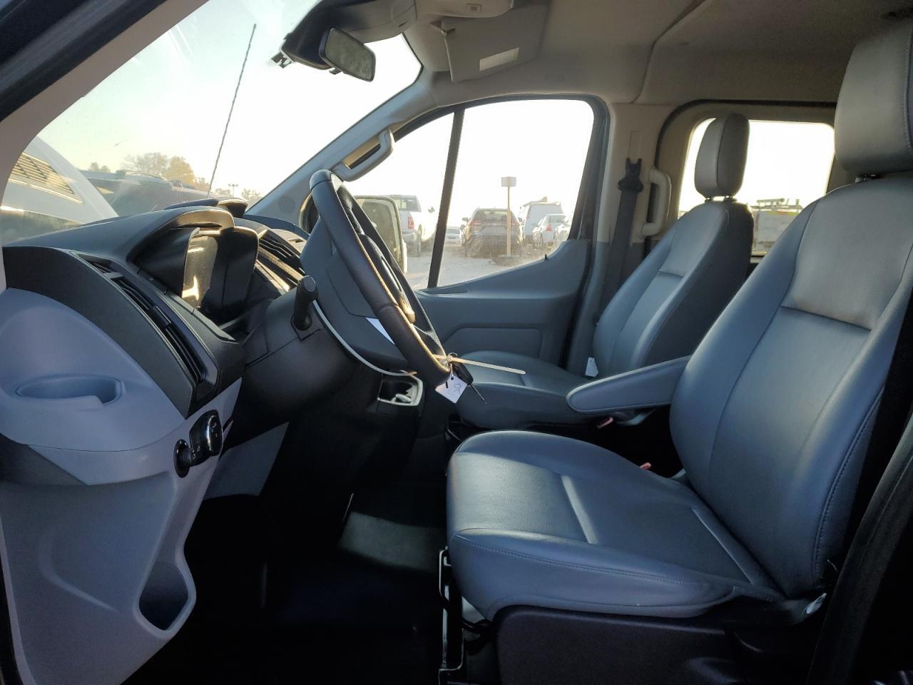 2019 FORD Transit
