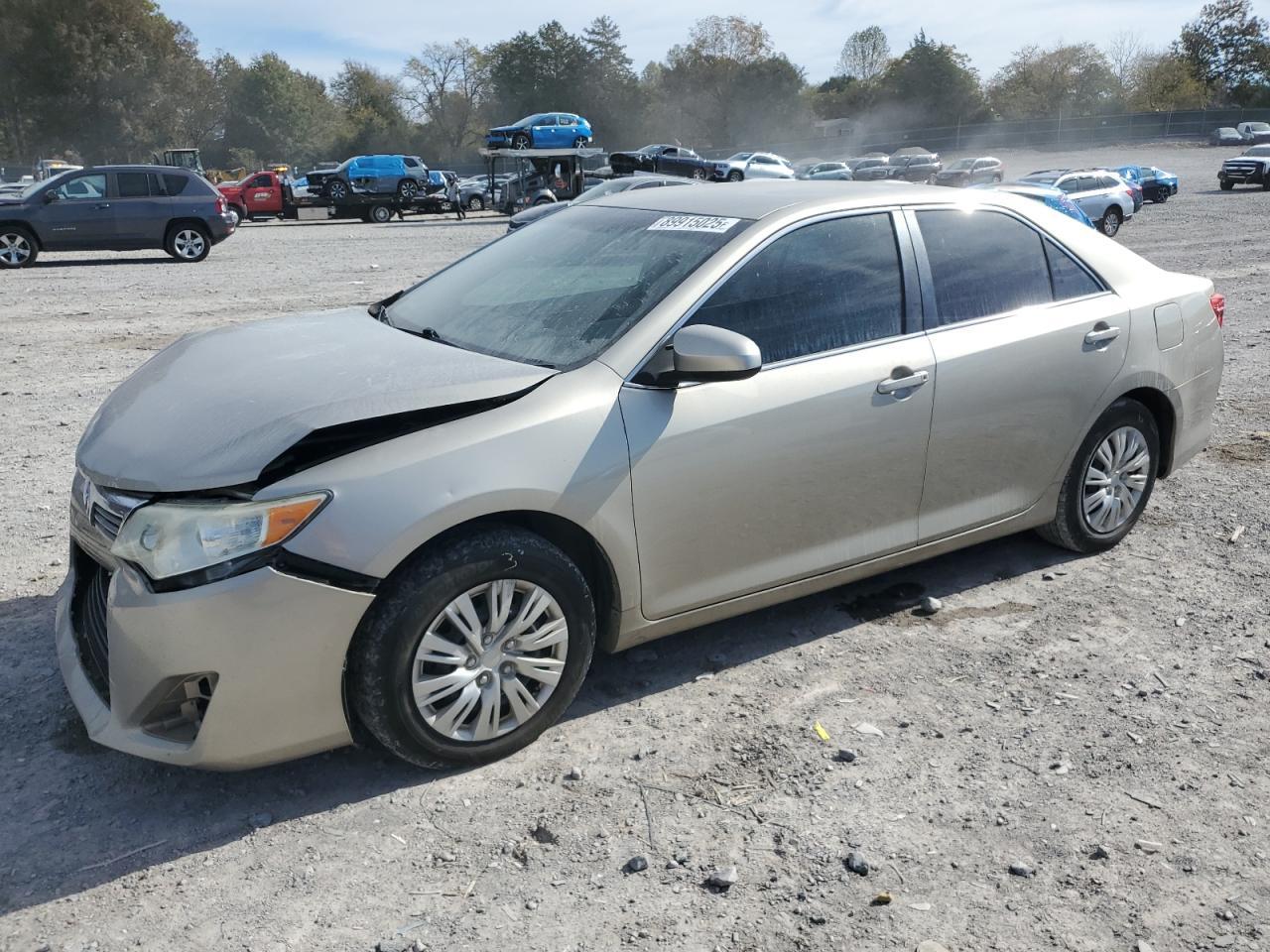 2014 TOYOTA CAMRY