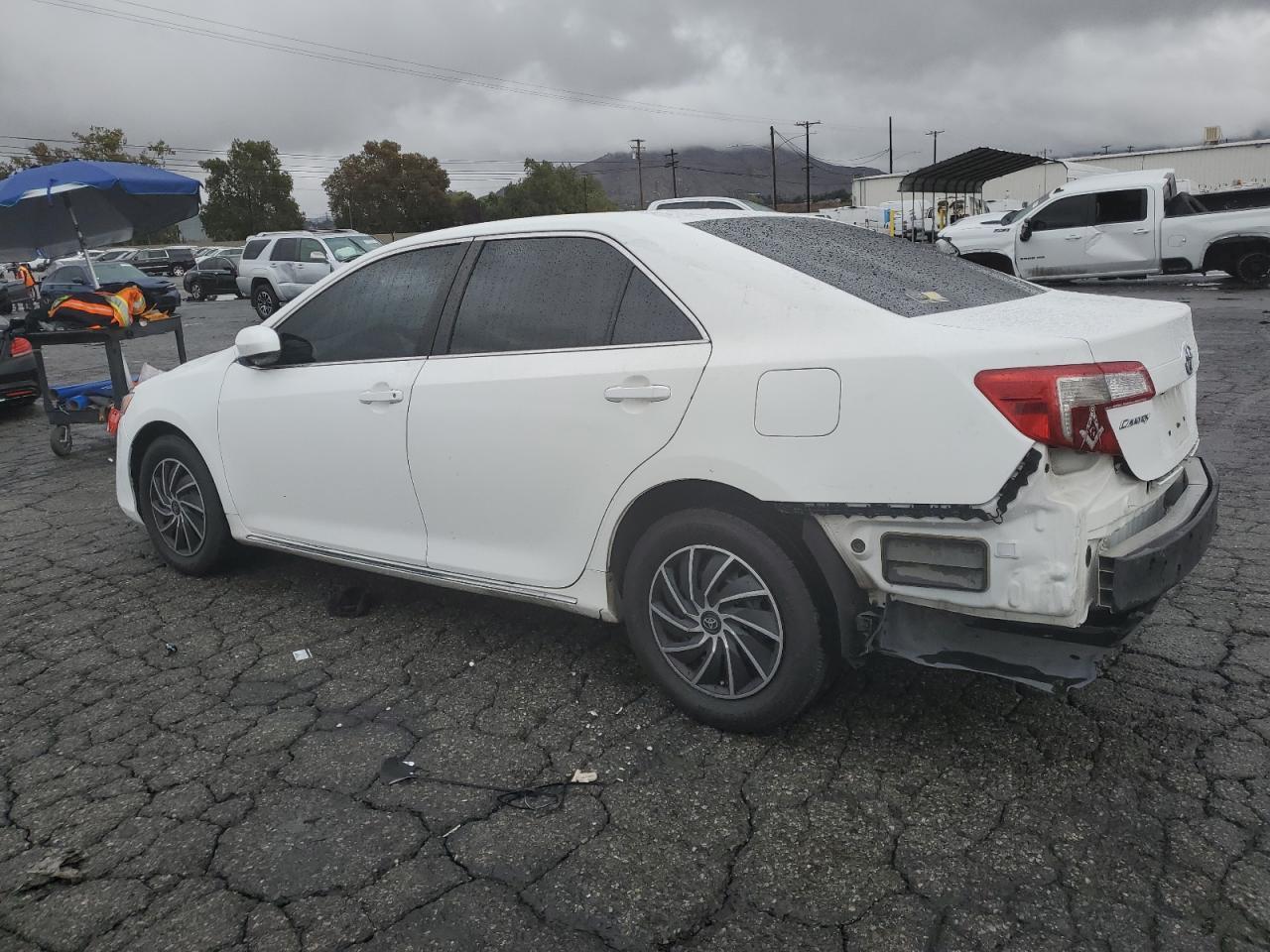2014 TOYOTA CAMRY