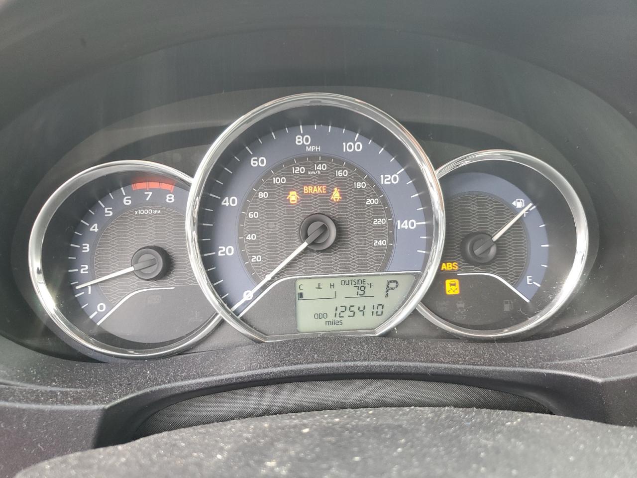 2015 TOYOTA COROLLA
