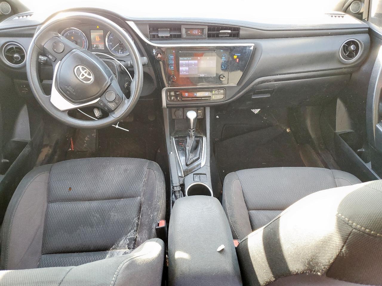 2019 TOYOTA COROLLA