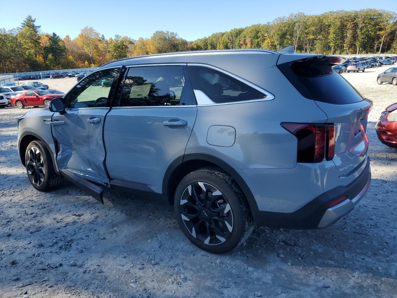 2025 KIA SORENTO