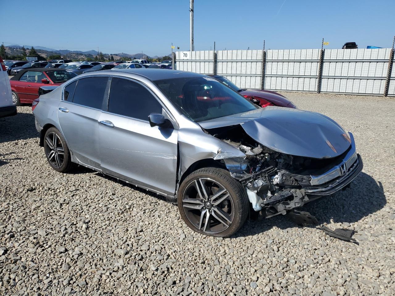 2017 HONDA ACCORD
