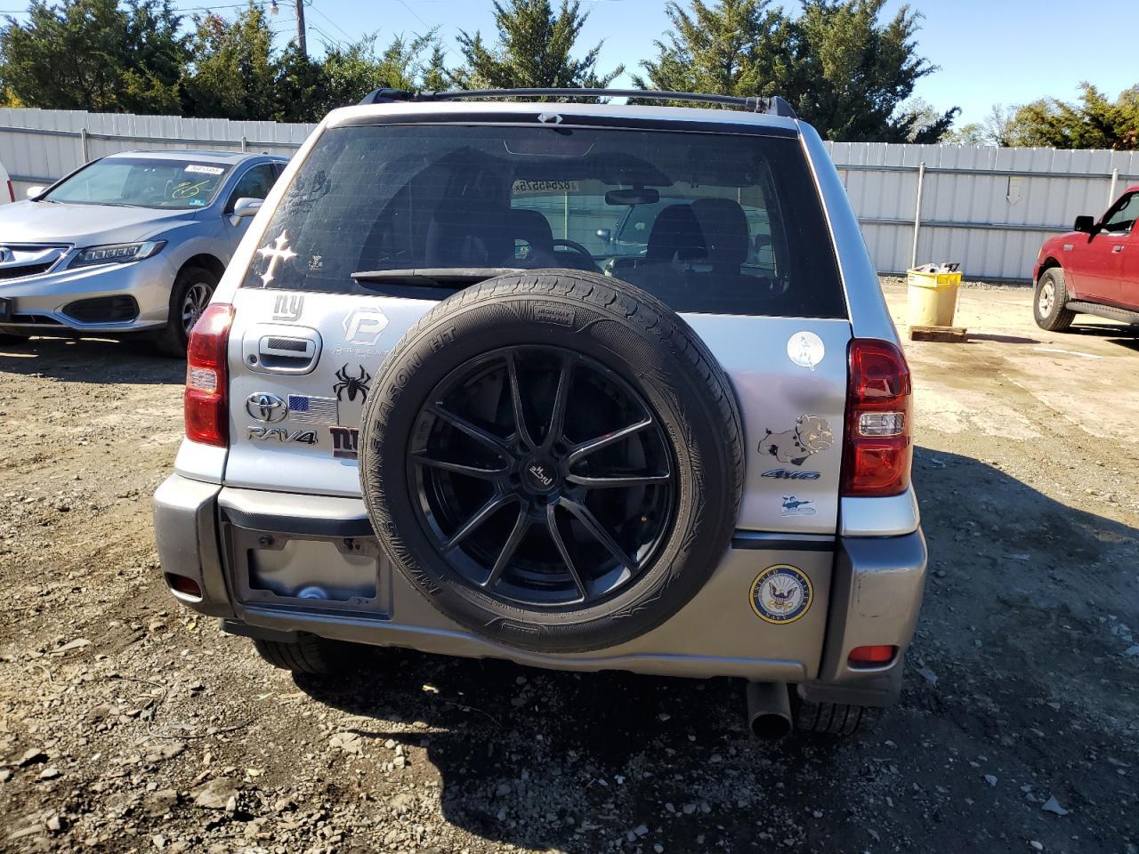 2005 TOYOTA RAV4