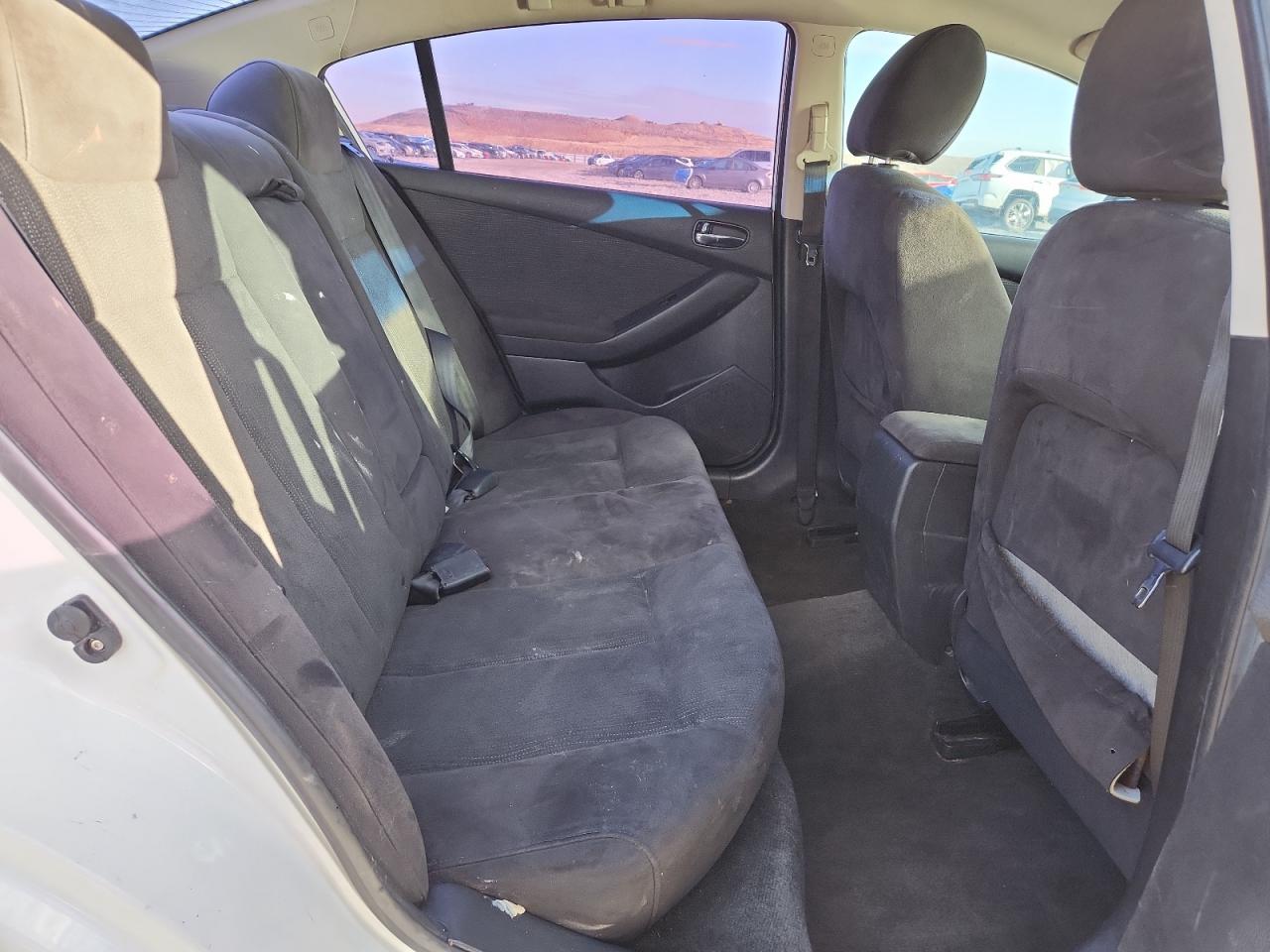 2010 NISSAN ALTIMA