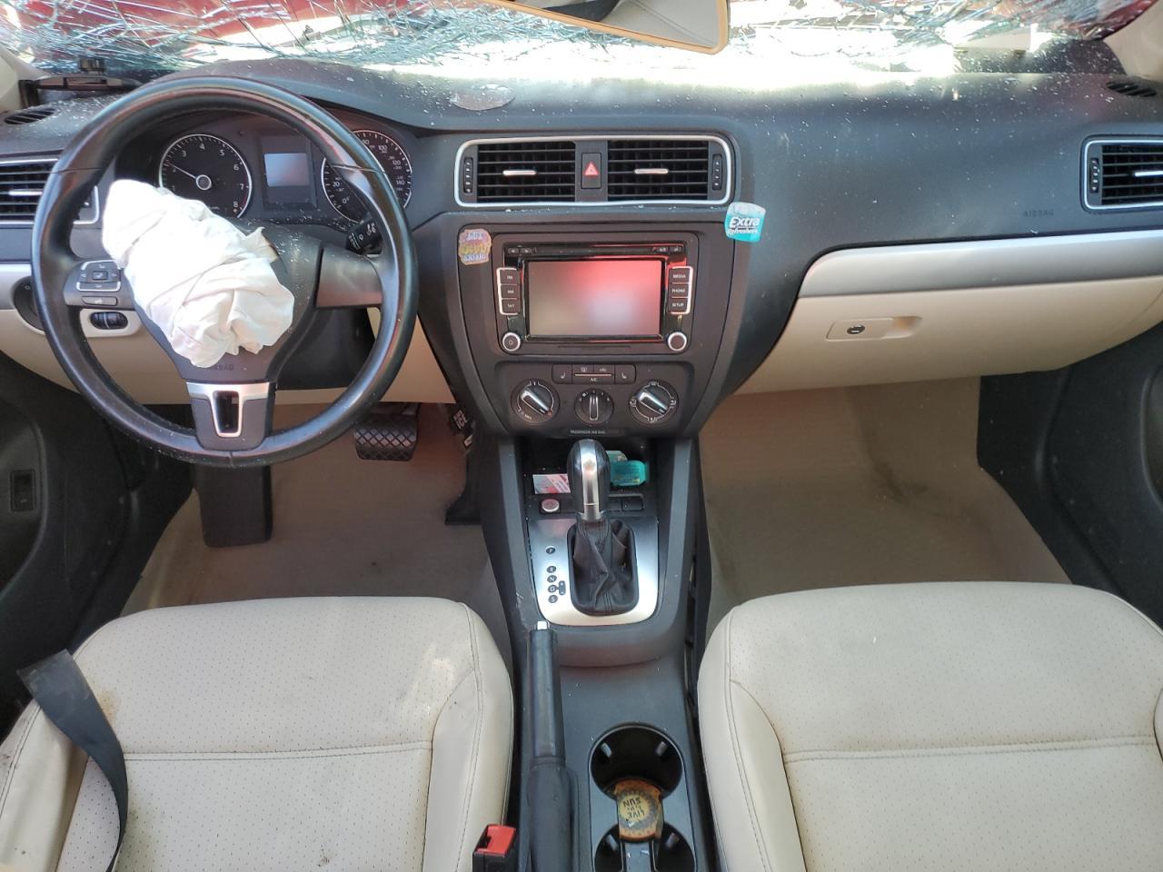 2014 VOLKSWAGEN JETTA