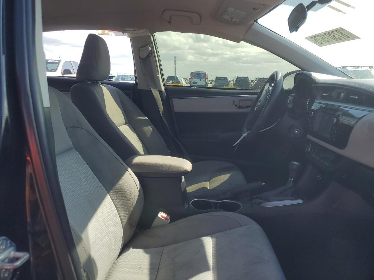2015 TOYOTA COROLLA