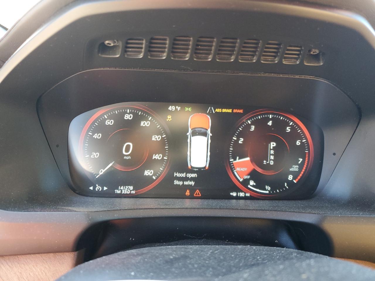 2016 VOLVO XC90