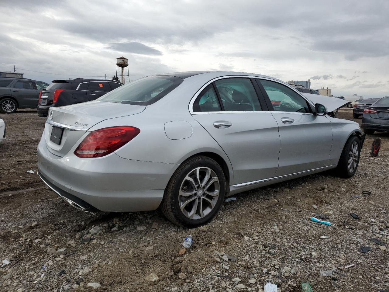 2016 MERCEDES-BENZ C-CLASS