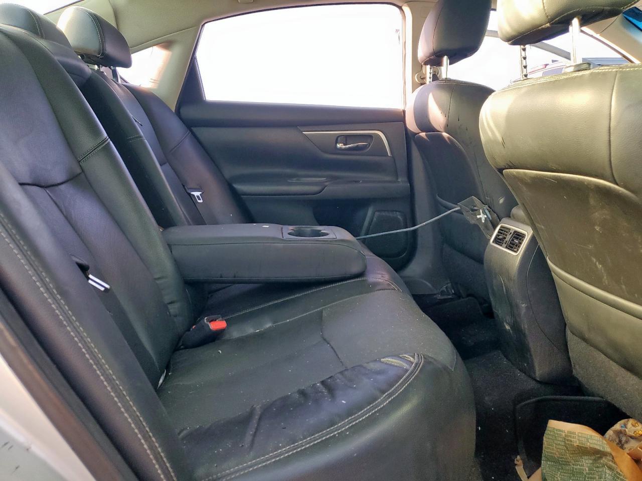 2016 NISSAN ALTIMA
