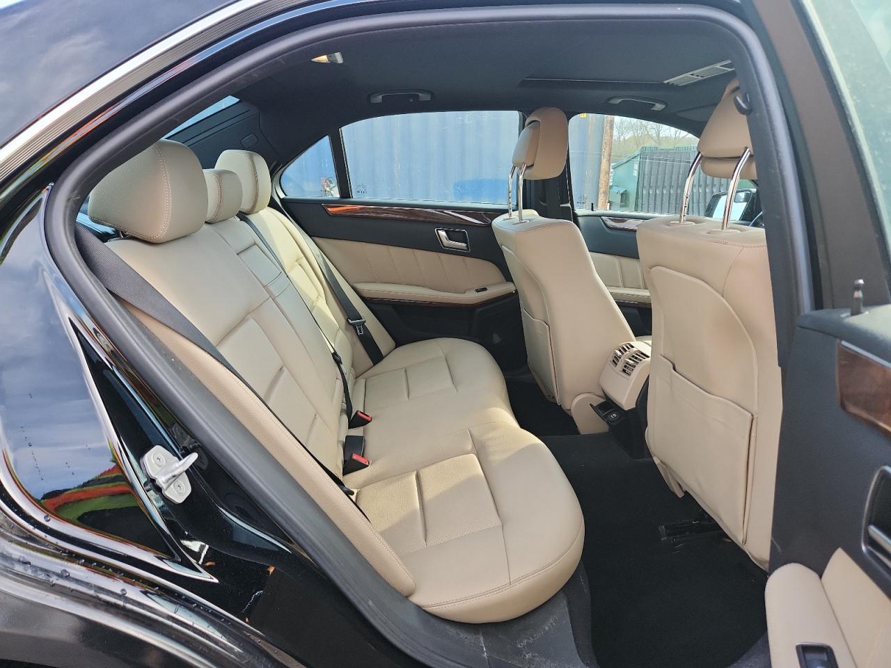 2012 MERCEDES-BENZ E-Class