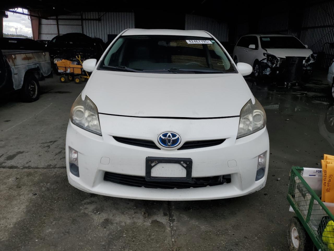 2011 TOYOTA PRIUS