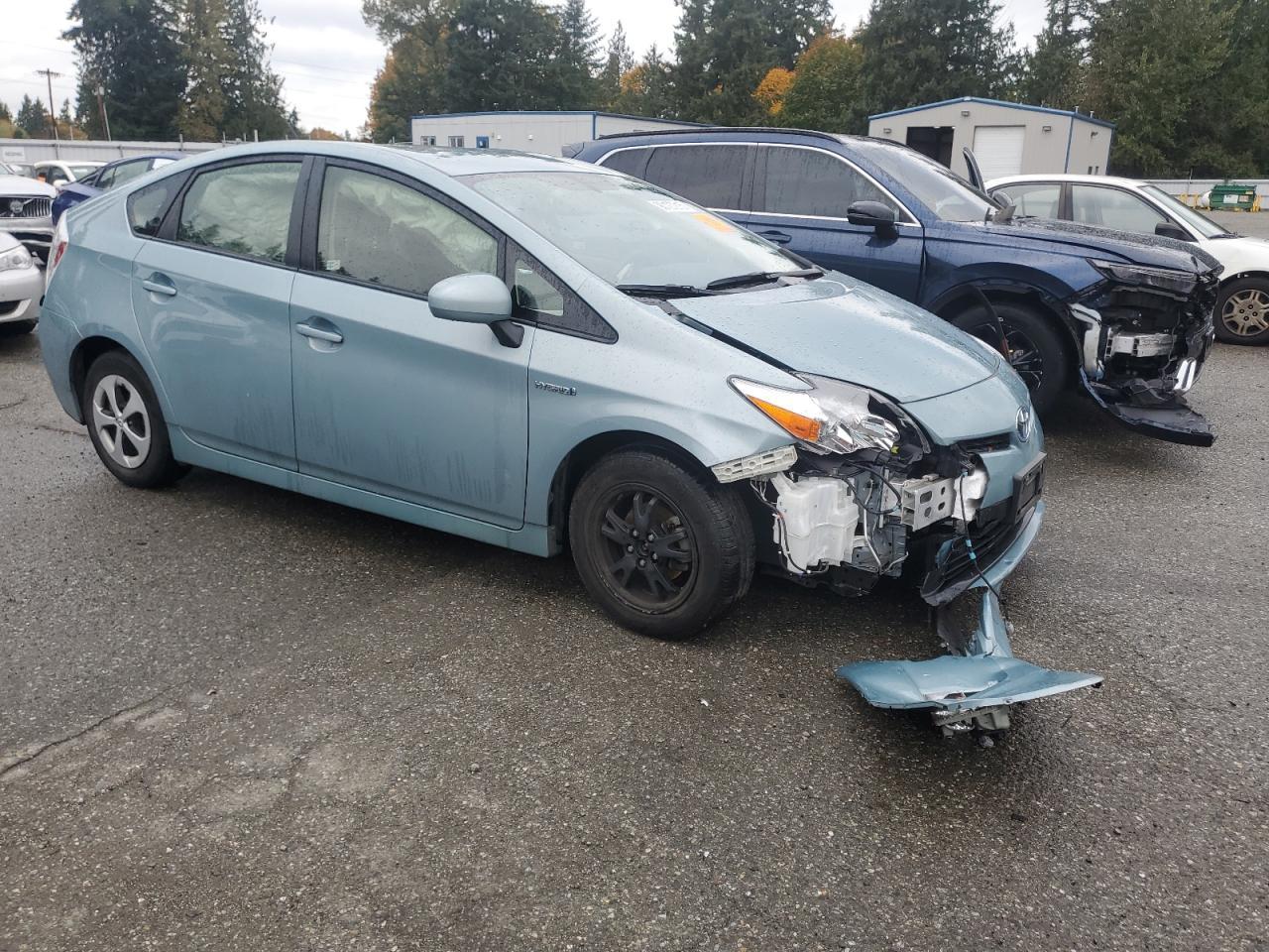 2015 TOYOTA PRIUS