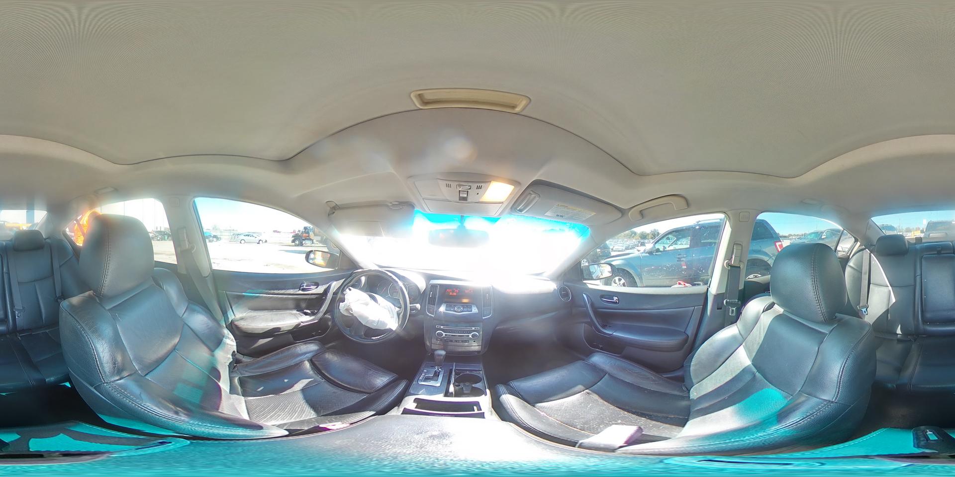2012 NISSAN Maxima
