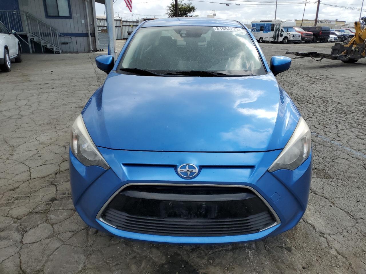 2016 TOYOTA SCION