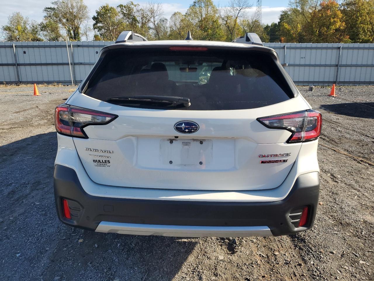 2022 SUBARU Outback