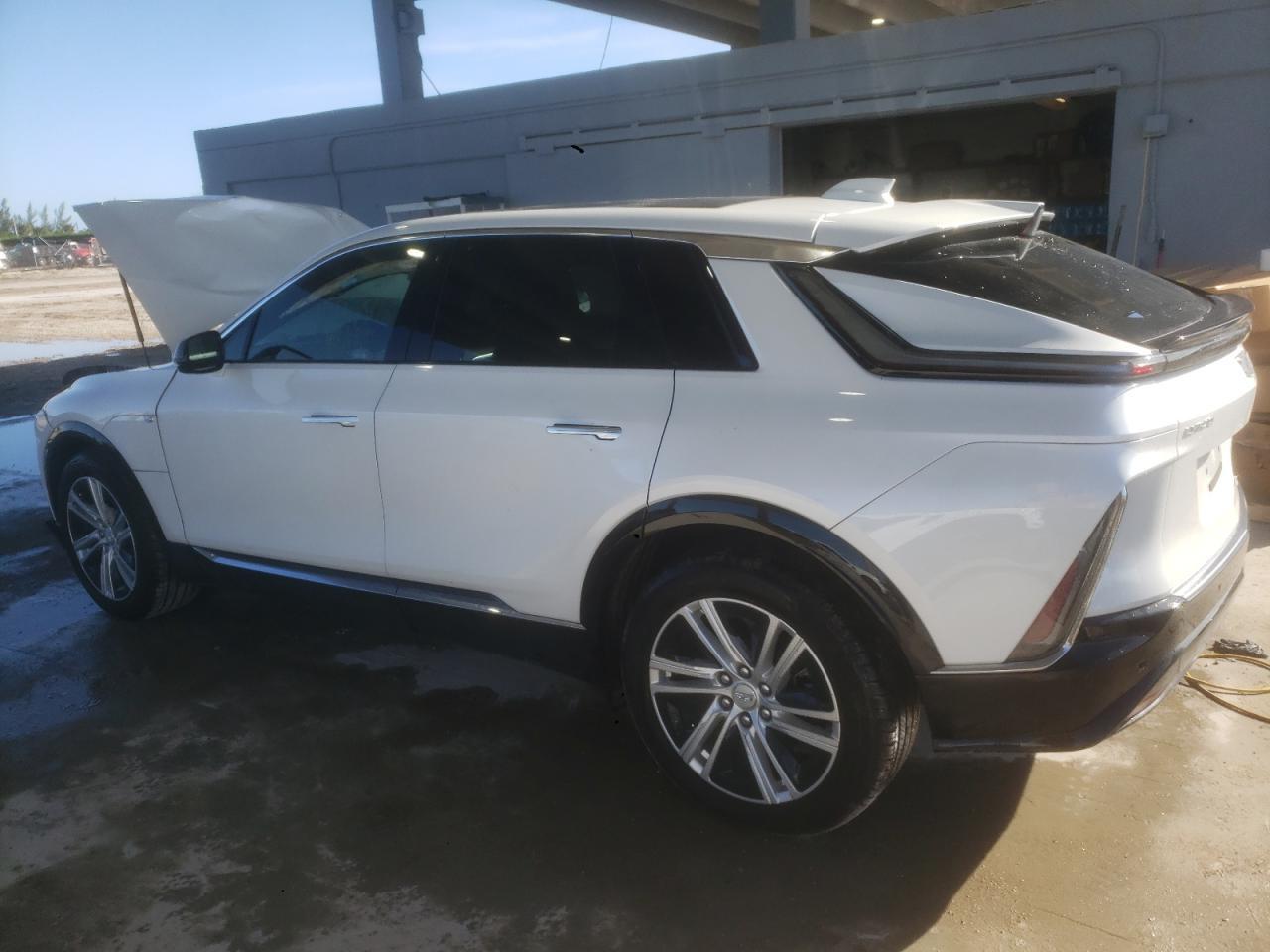 2024 CADILLAC LYRIQ