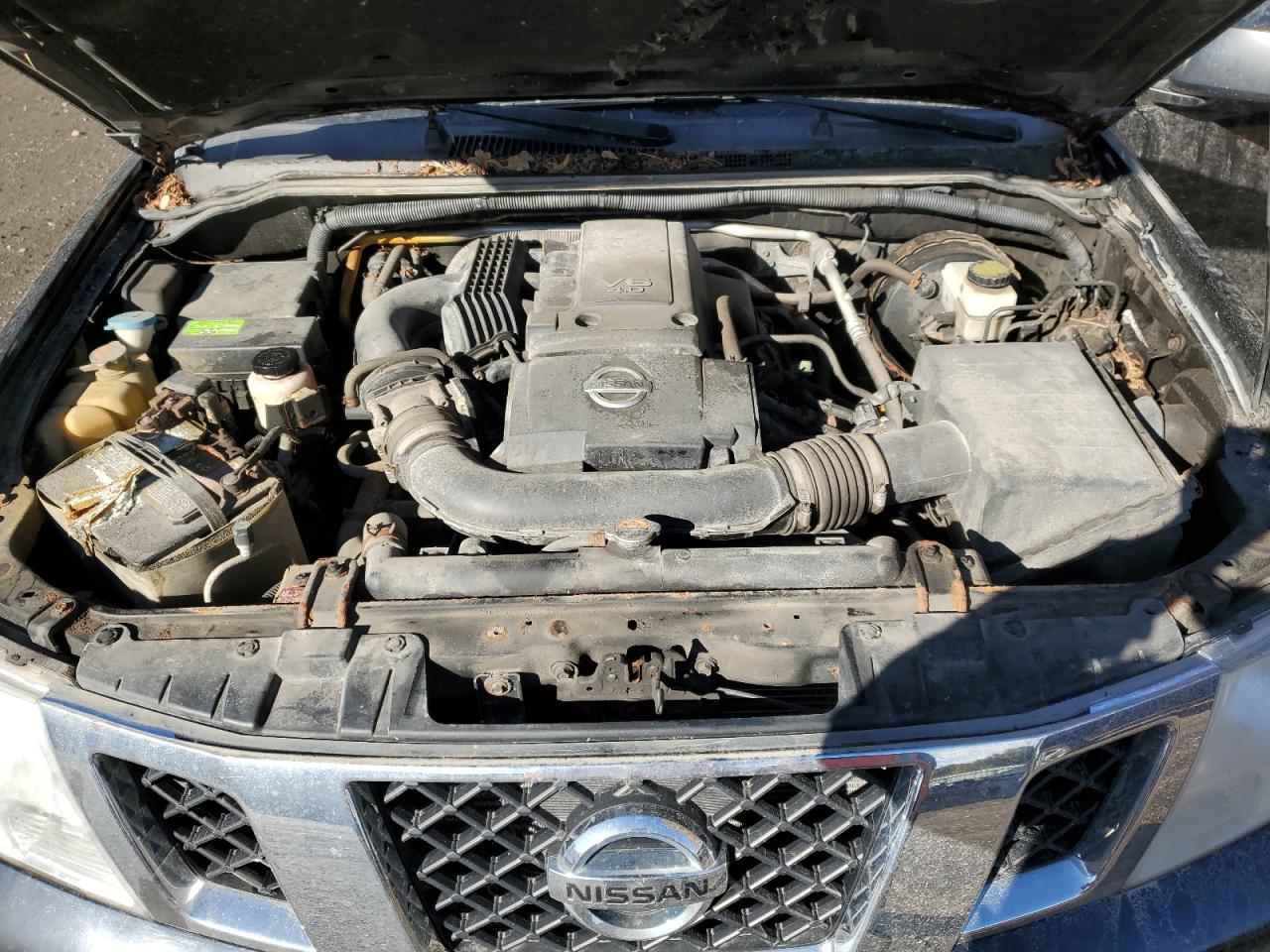 2012 NISSAN Frontier