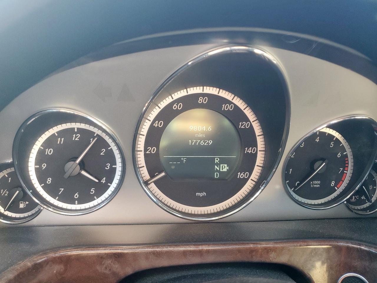 2011 MERCEDES-BENZ E-Class