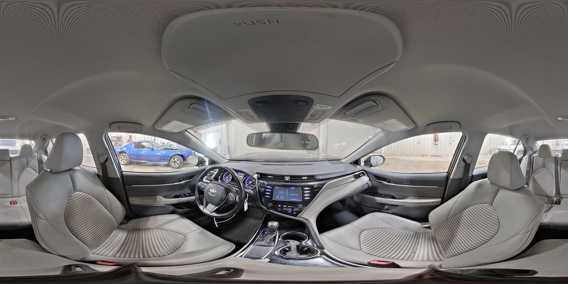 2018 TOYOTA CAMRY