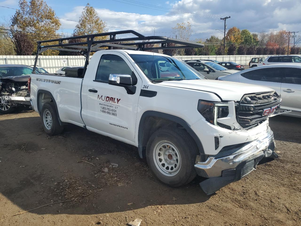 2024 GMC Sierra