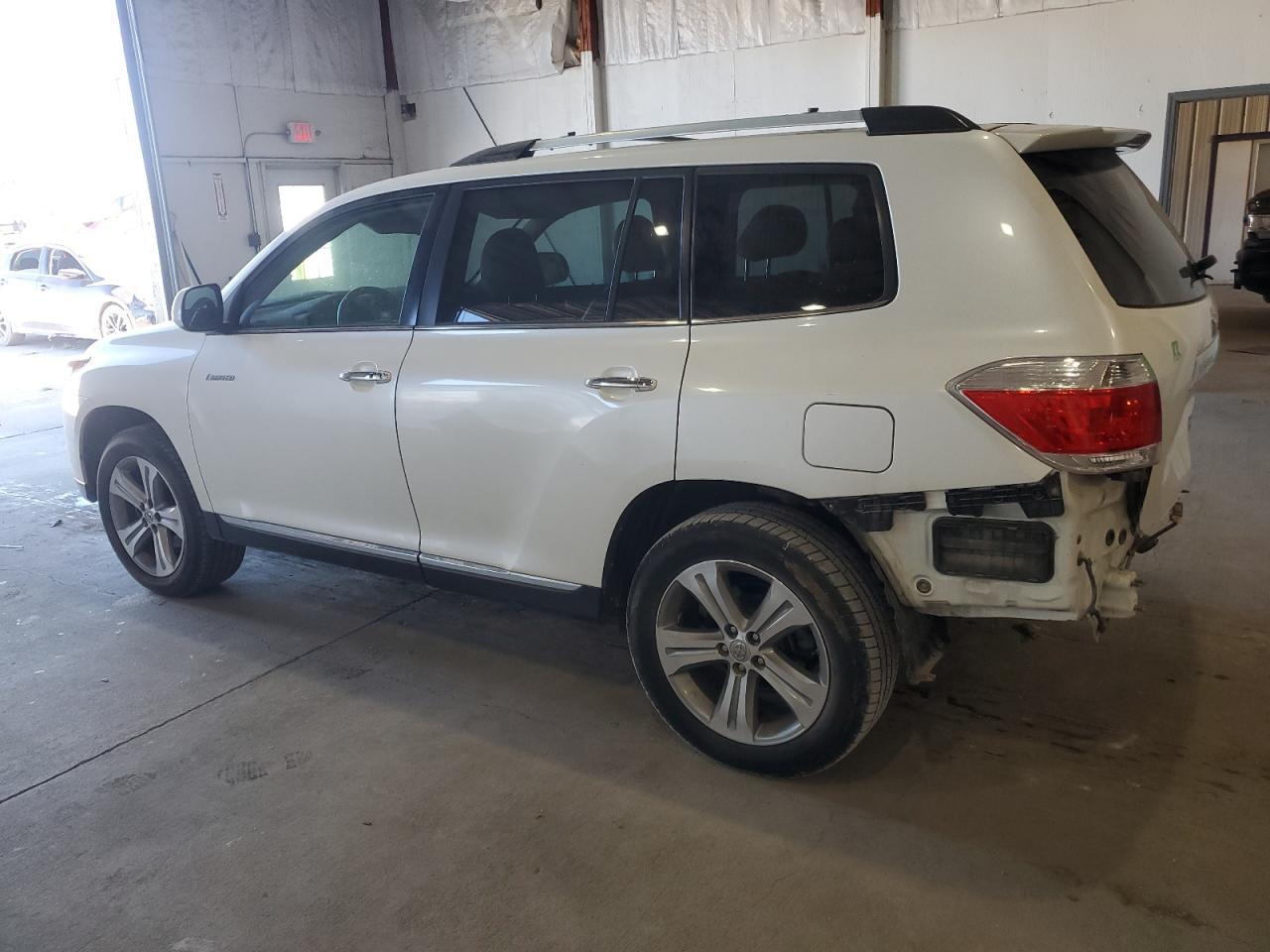 2011 TOYOTA HIGHLANDER