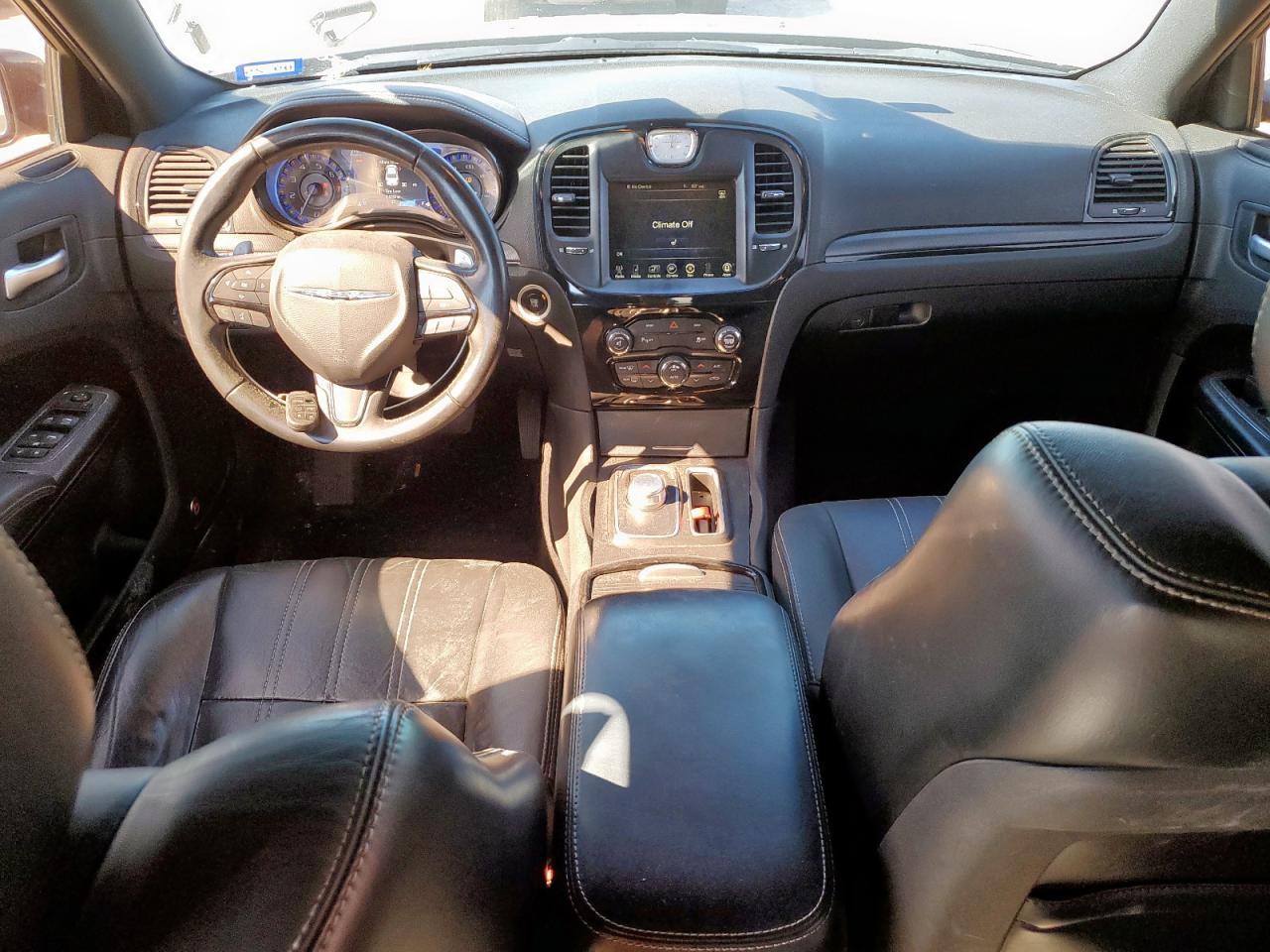 2015 CHRYSLER 300