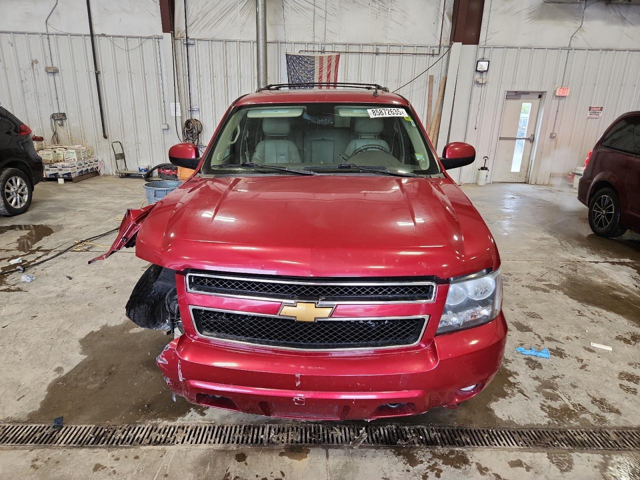 2014 CHEVROLET Suburban