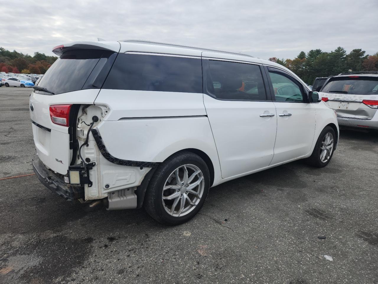 2016 KIA SEDONA