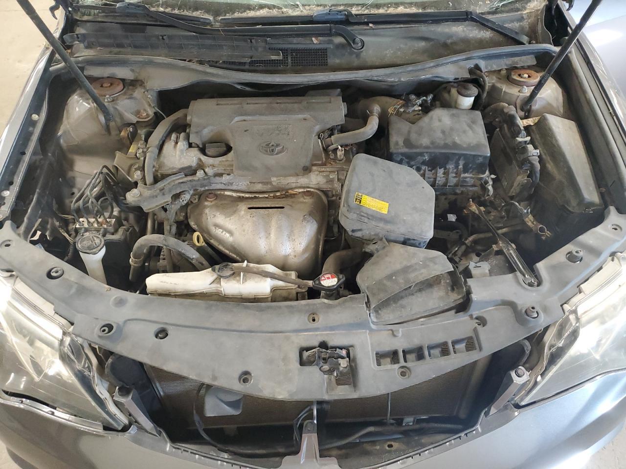 2014 TOYOTA CAMRY