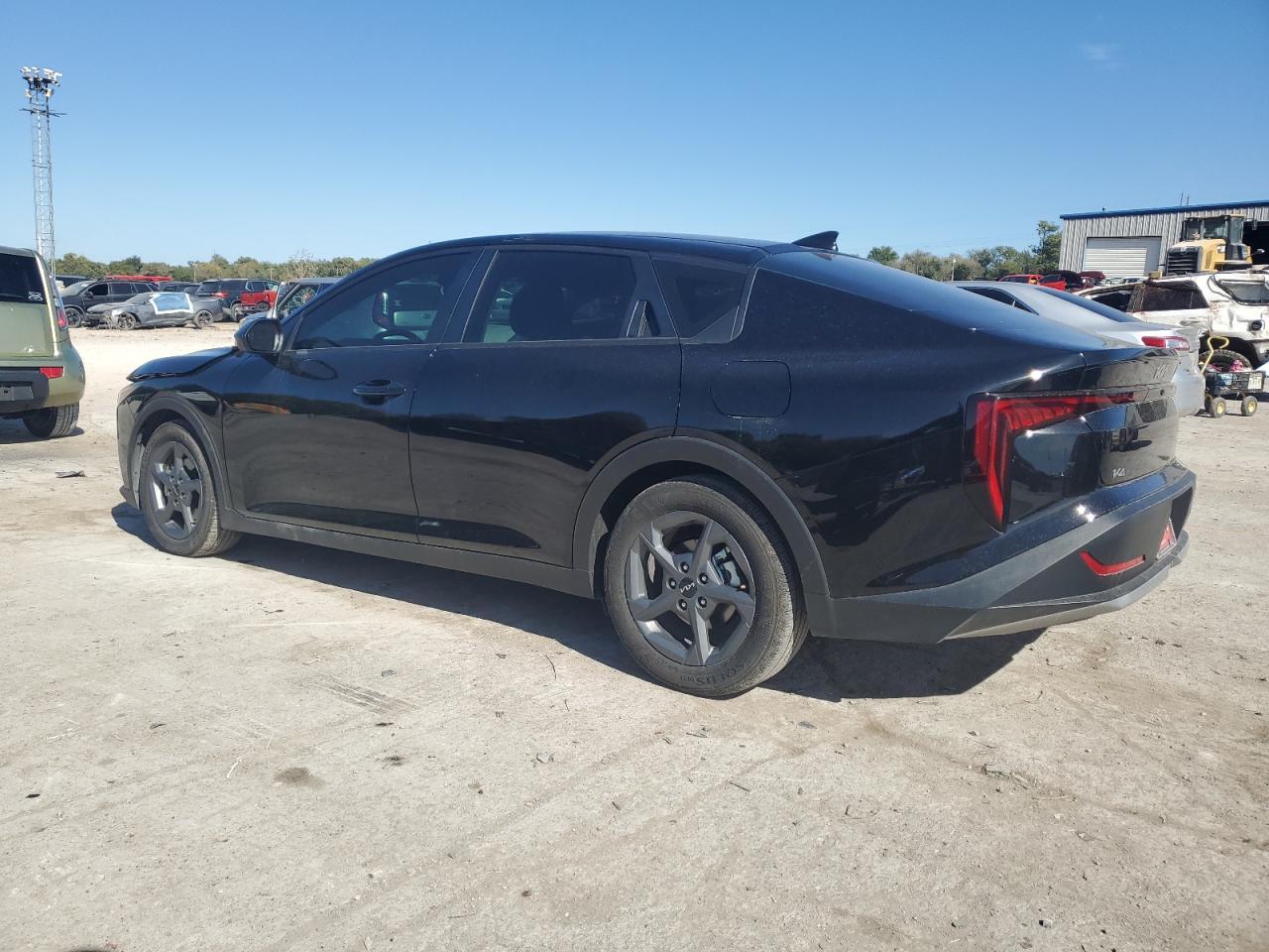 2025 KIA K4