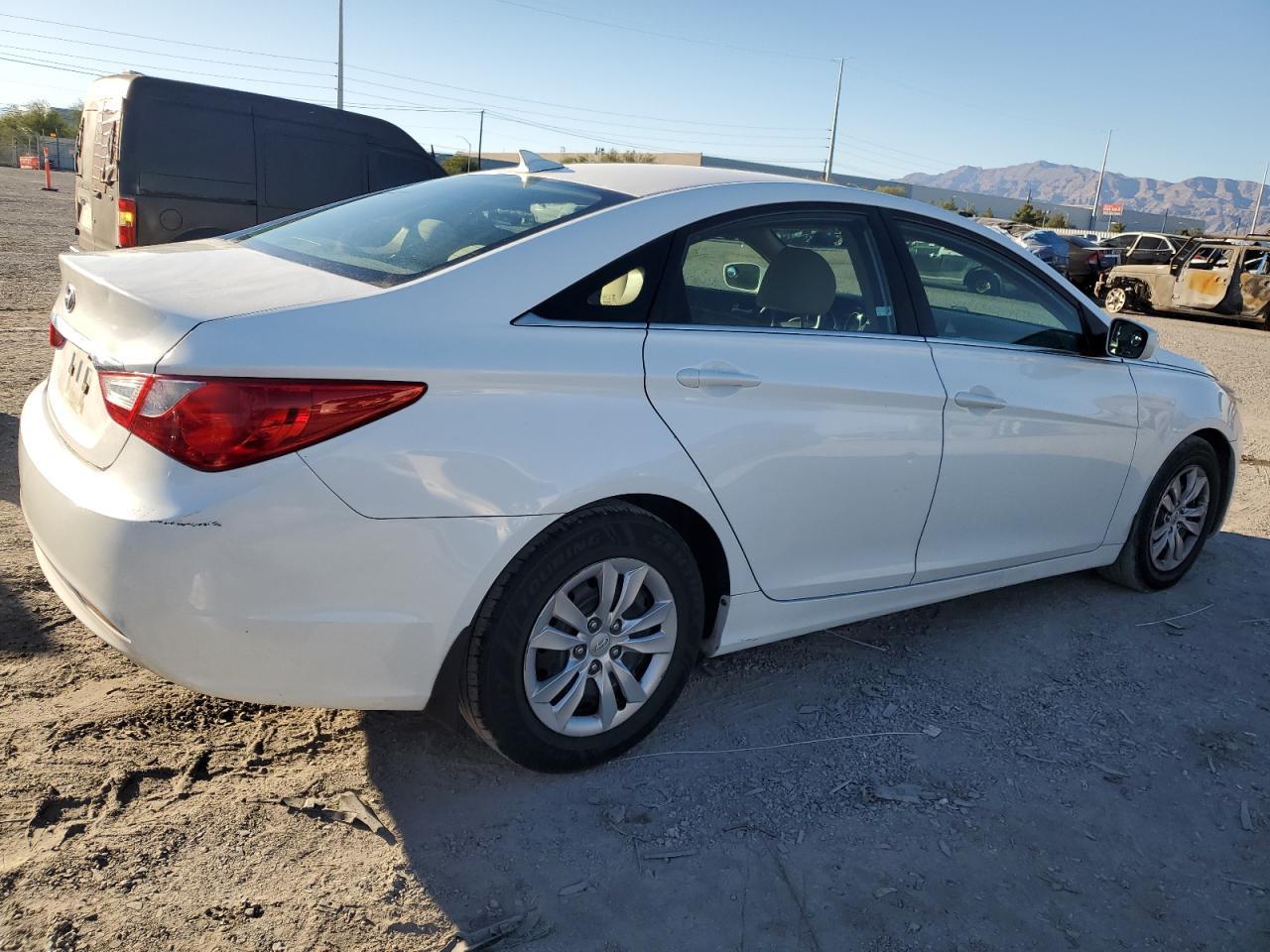 2012 HYUNDAI SONATA