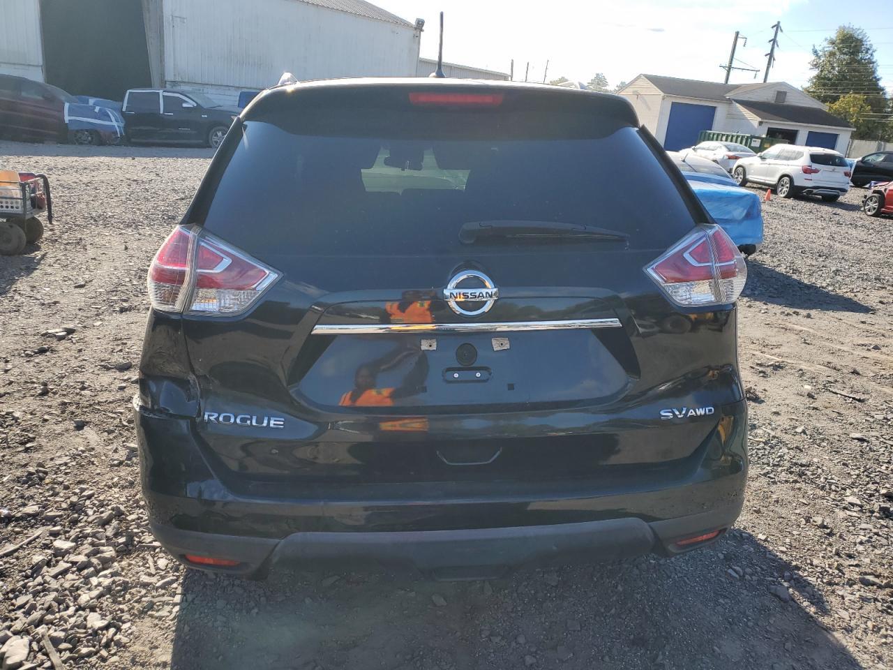 2016 NISSAN ROGUE