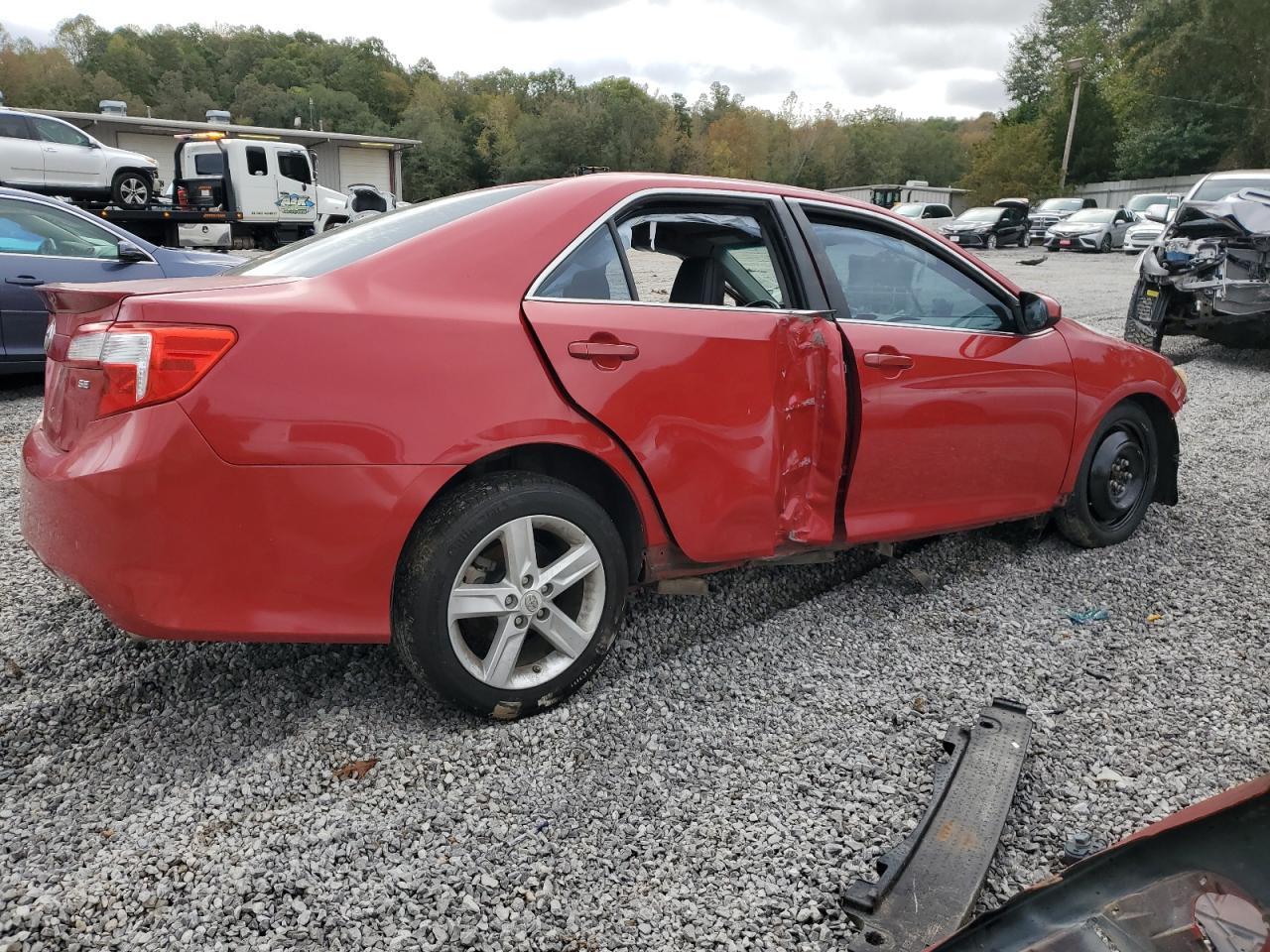 2013 TOYOTA CAMRY