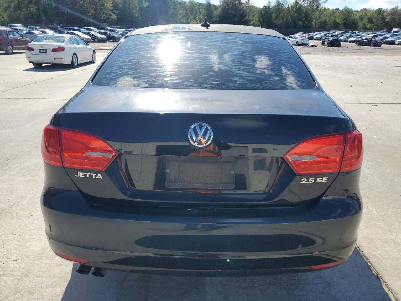 2012 VOLKSWAGEN JETTA