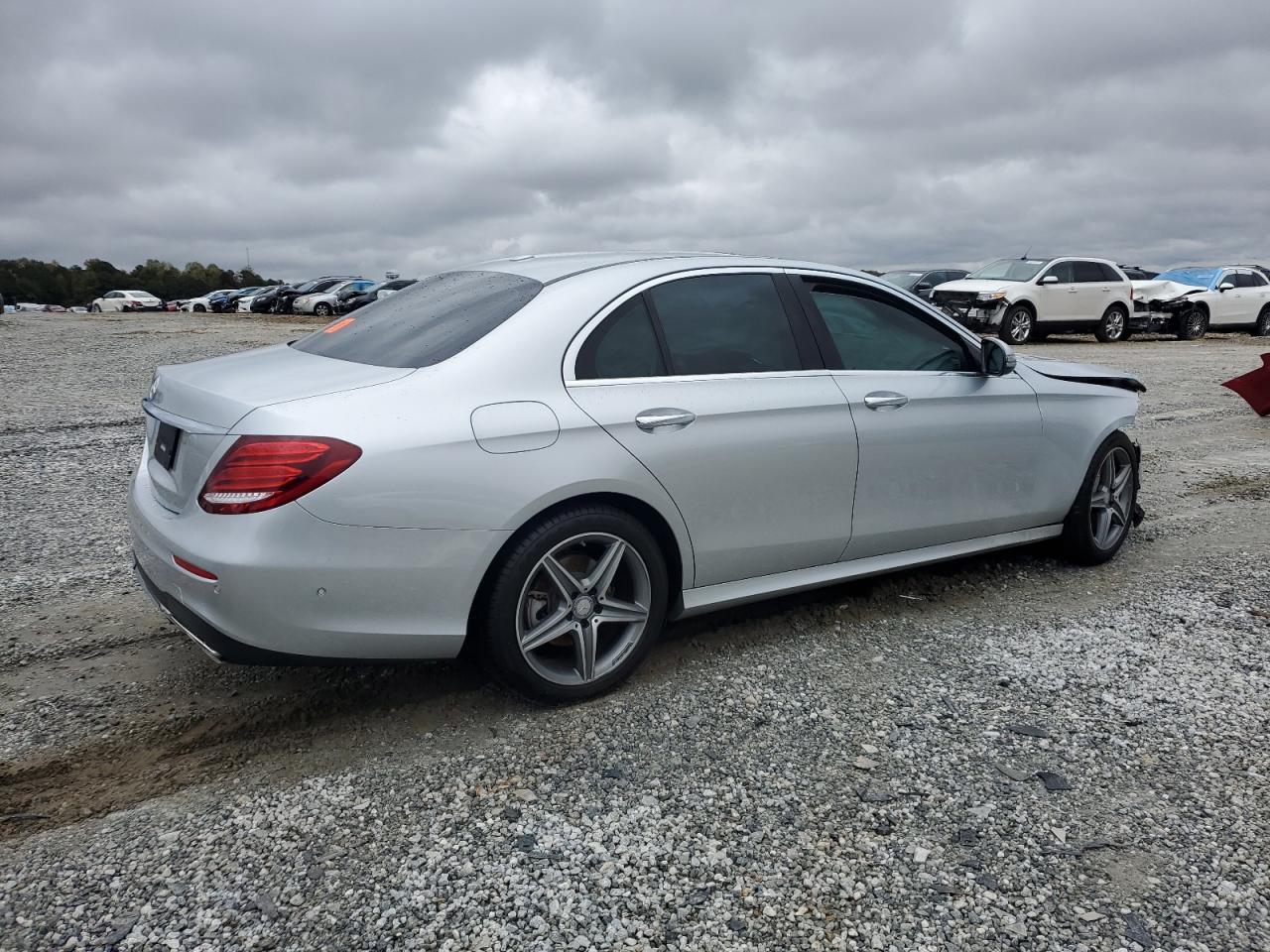 2017 MERCEDES-BENZ E-Class