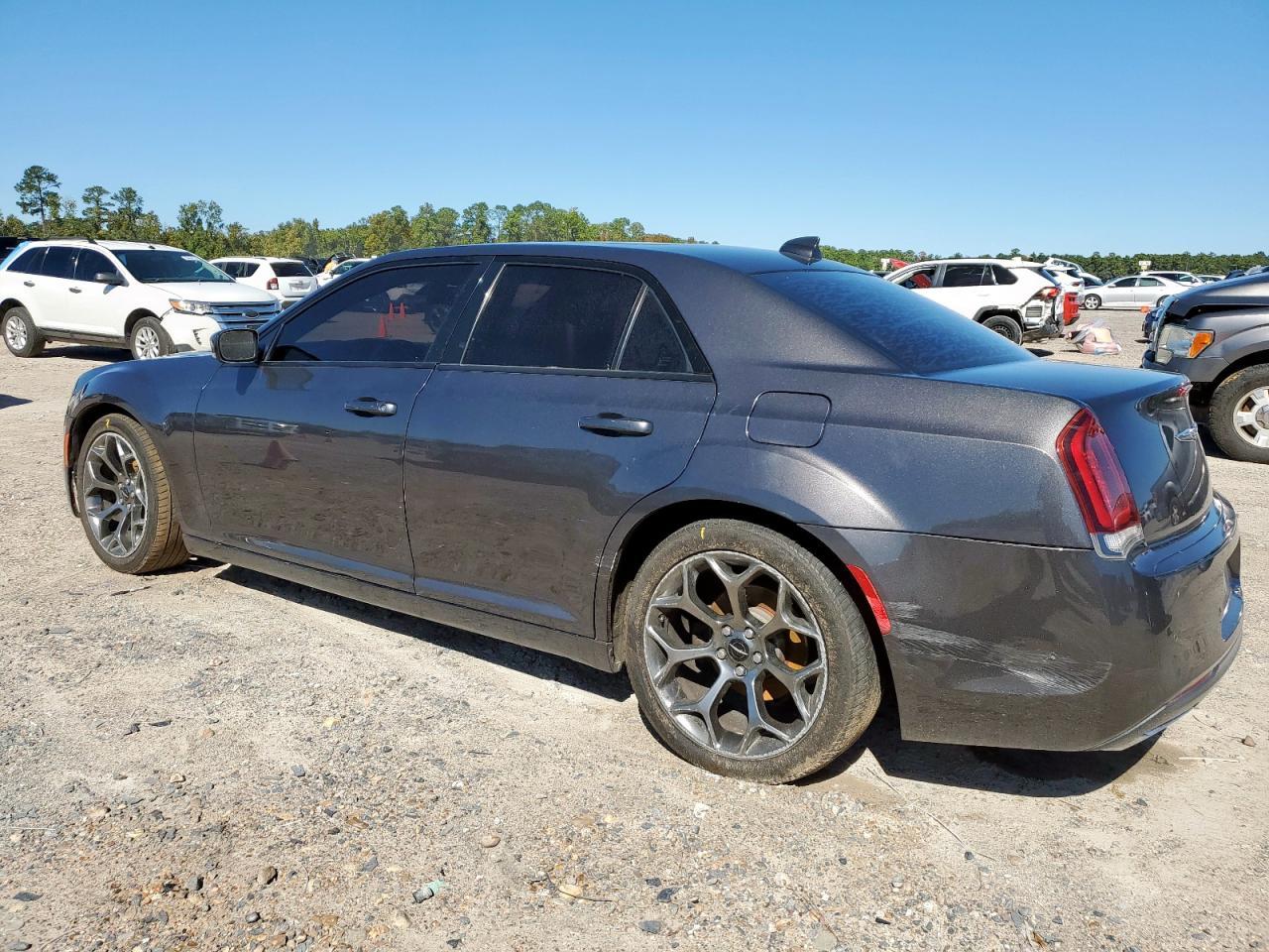 2015 CHRYSLER 300