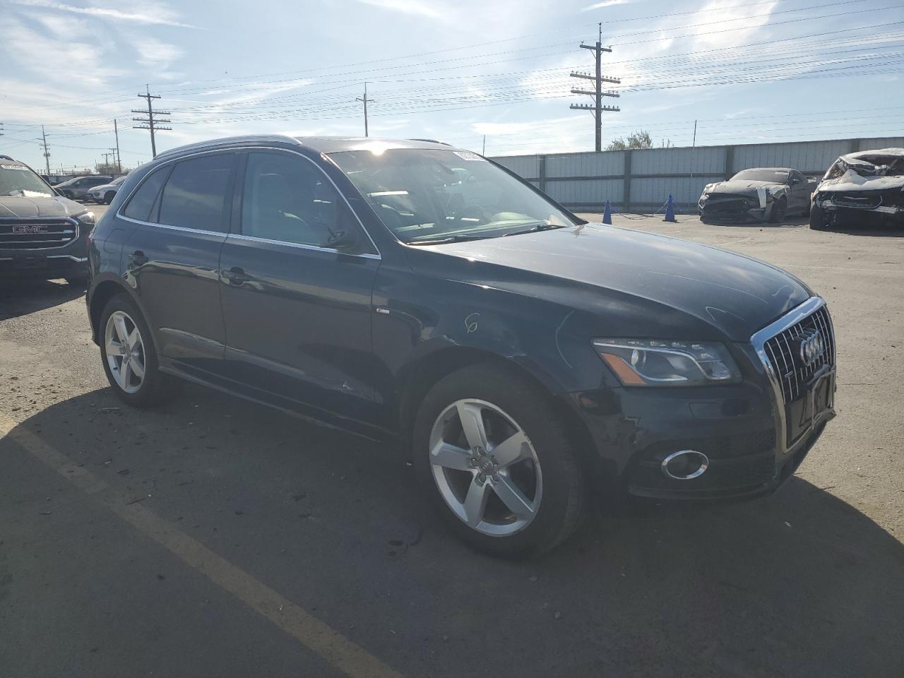 2011 AUDI Q5