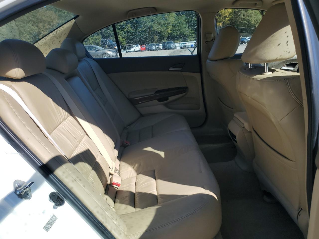 2010 HONDA ACCORD