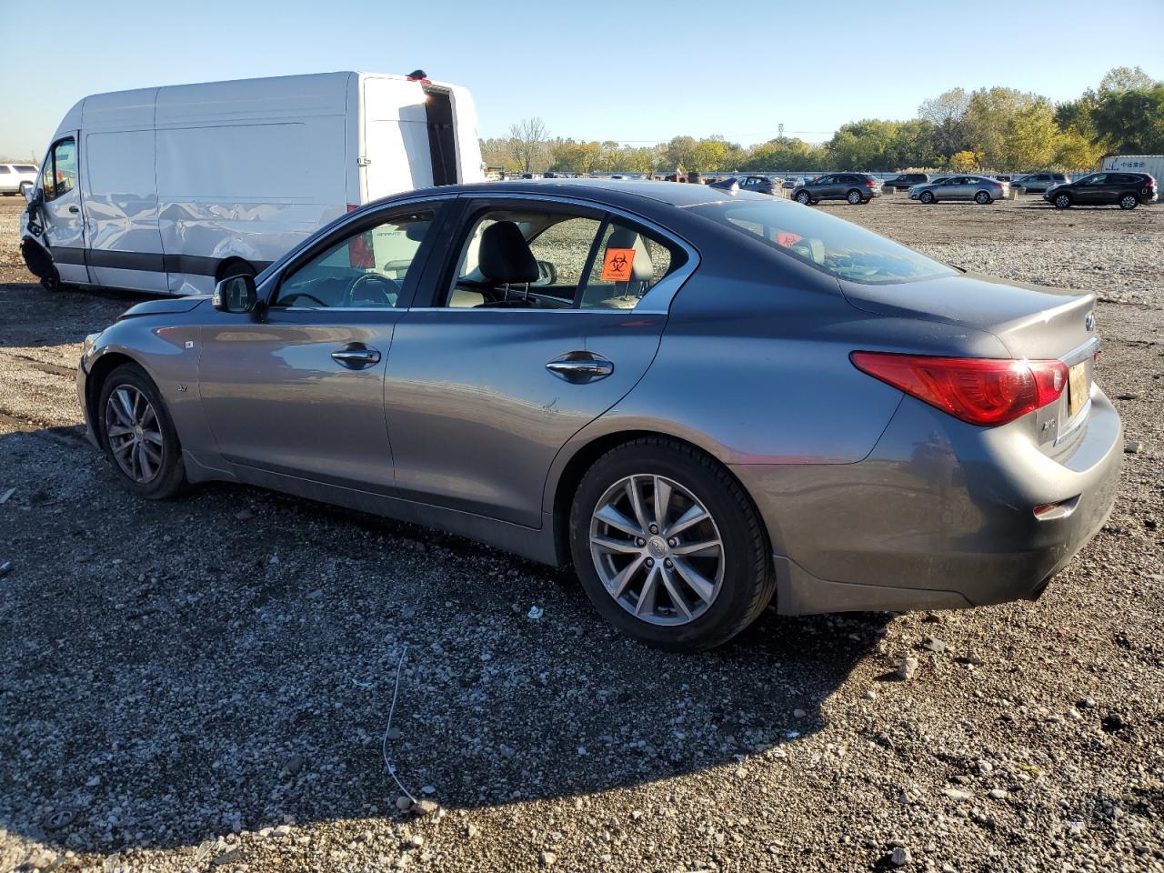 2015 INFINITI Q50