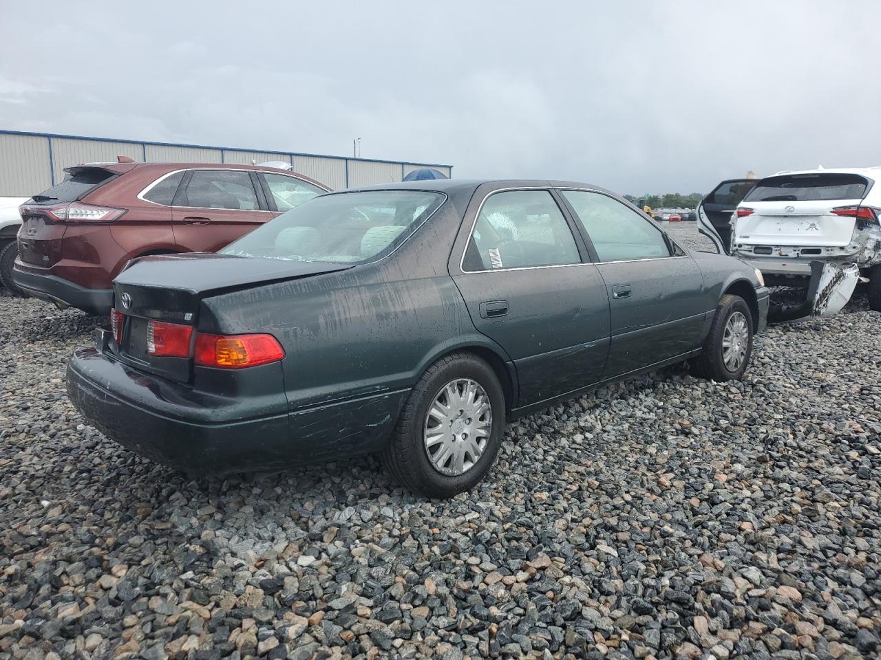 2001 TOYOTA CAMRY