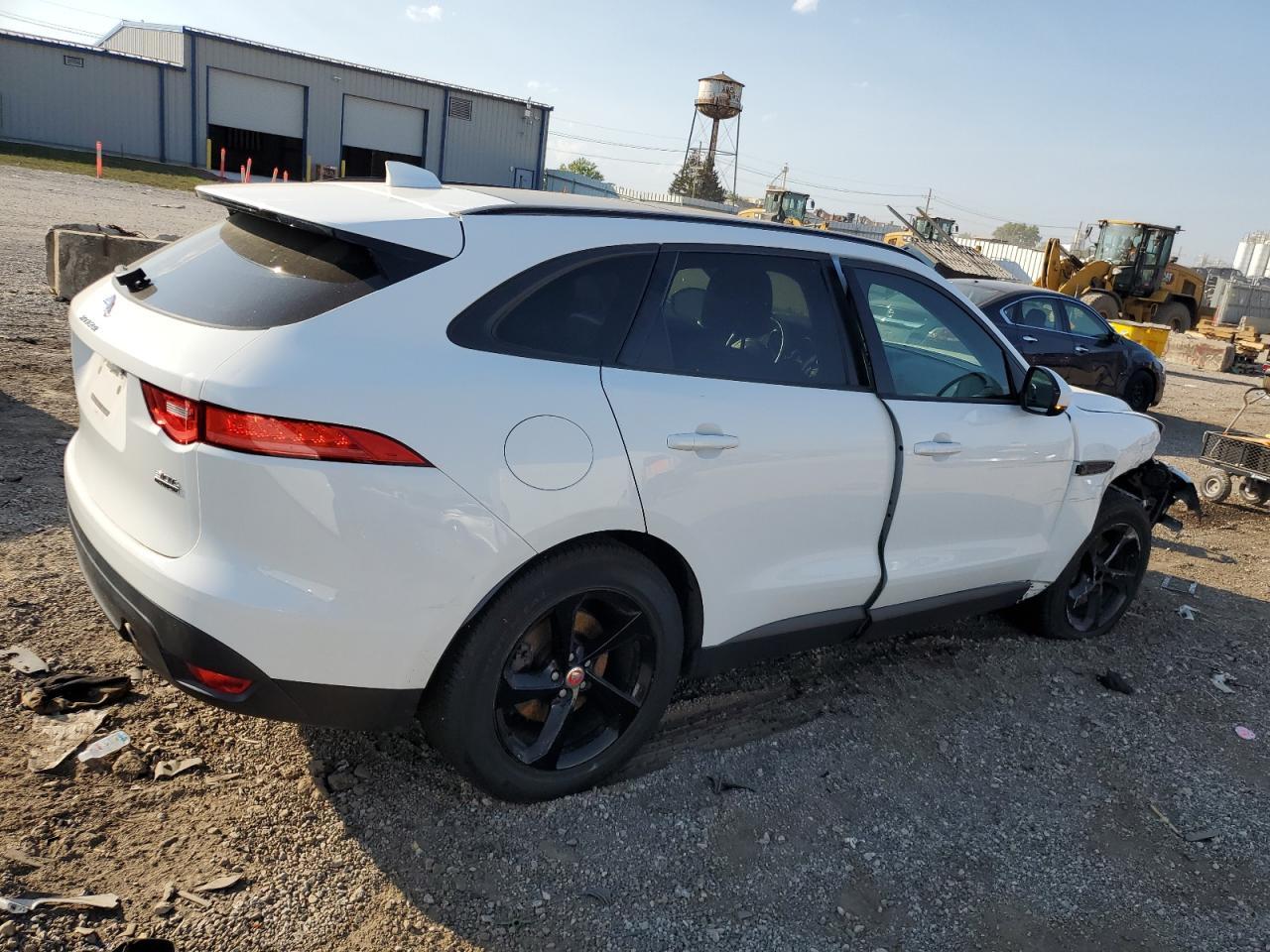 2018 JAGUAR F-Pace