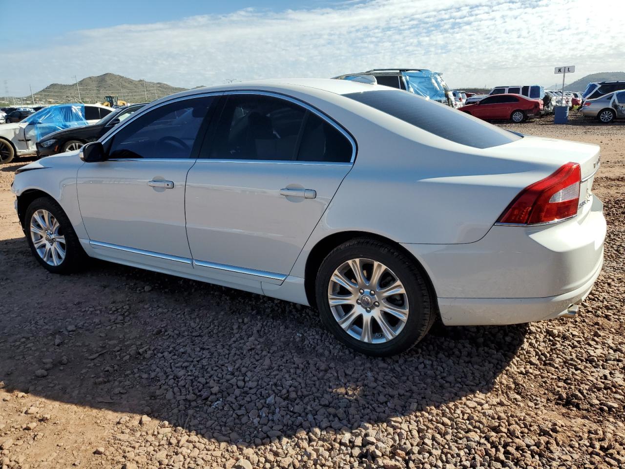 2010 VOLVO S80