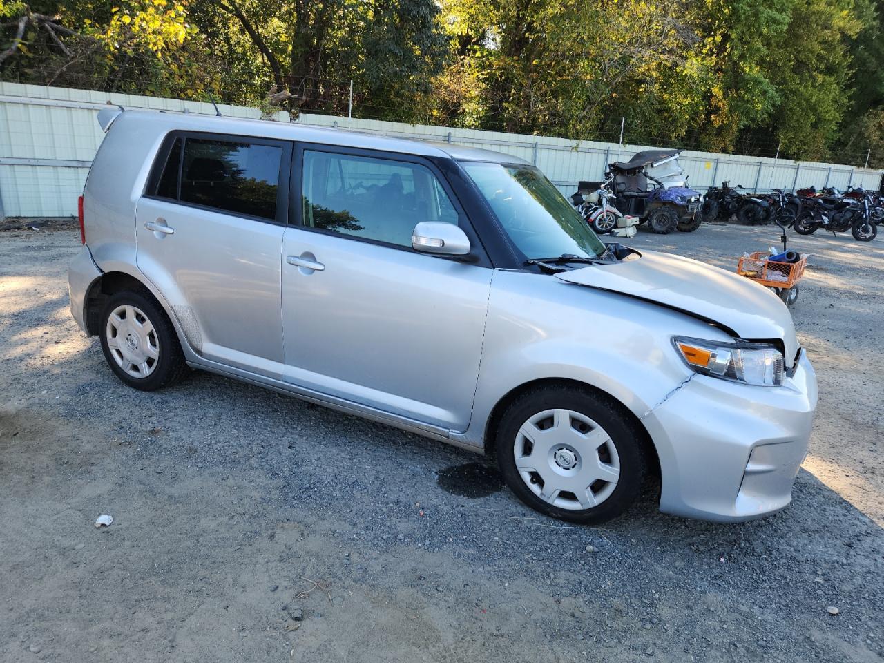 2012 TOYOTA SCION