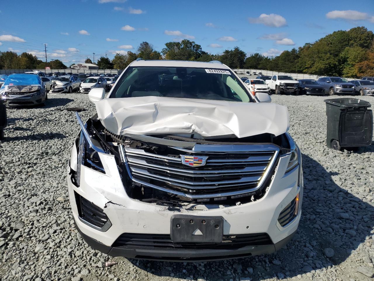 2017 CADILLAC XT5