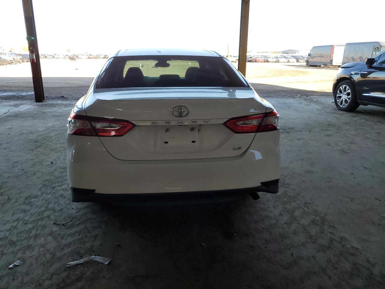 2018 TOYOTA CAMRY
